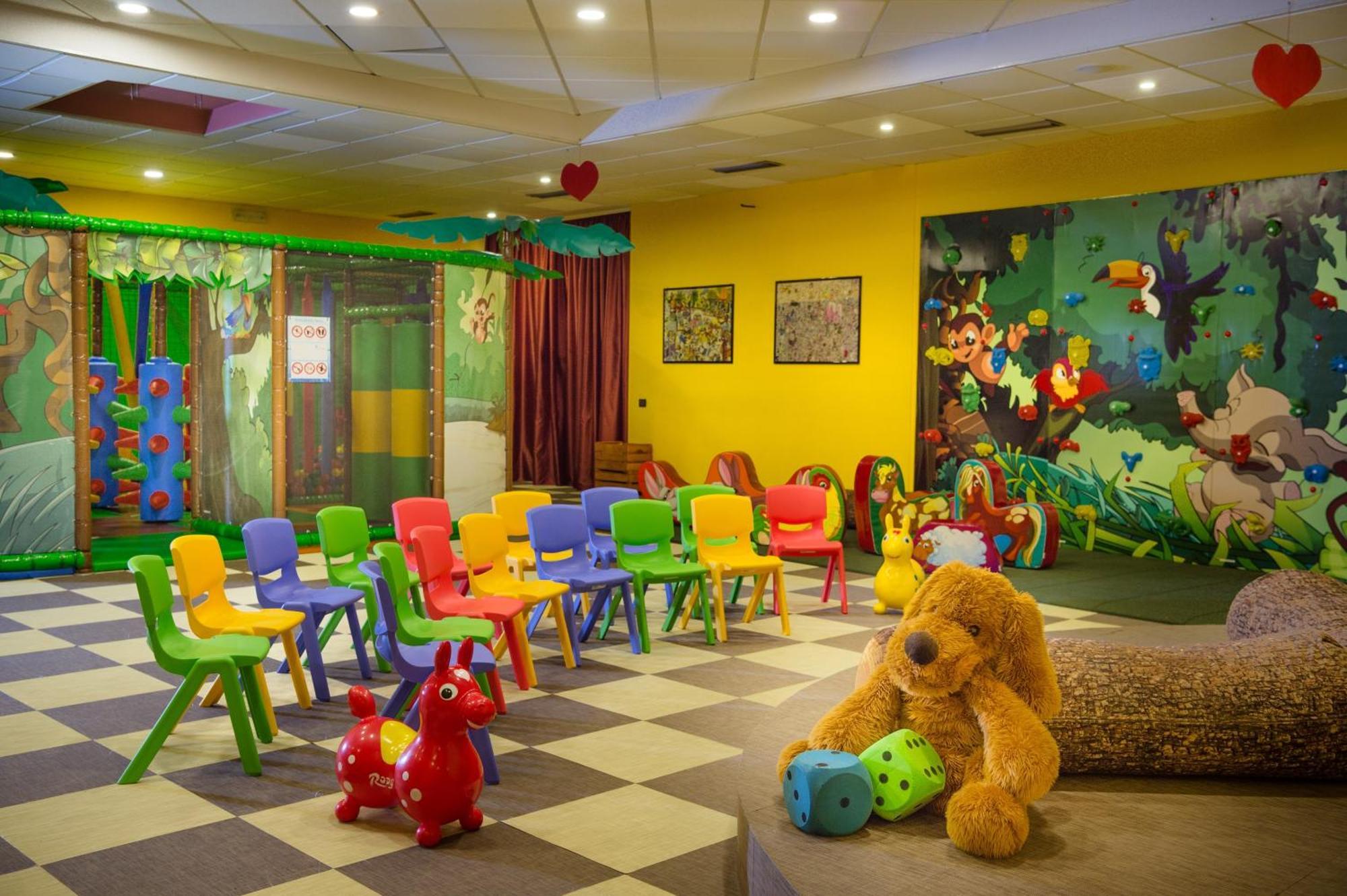 Family Hotel Serena Andalo Kültér fotó