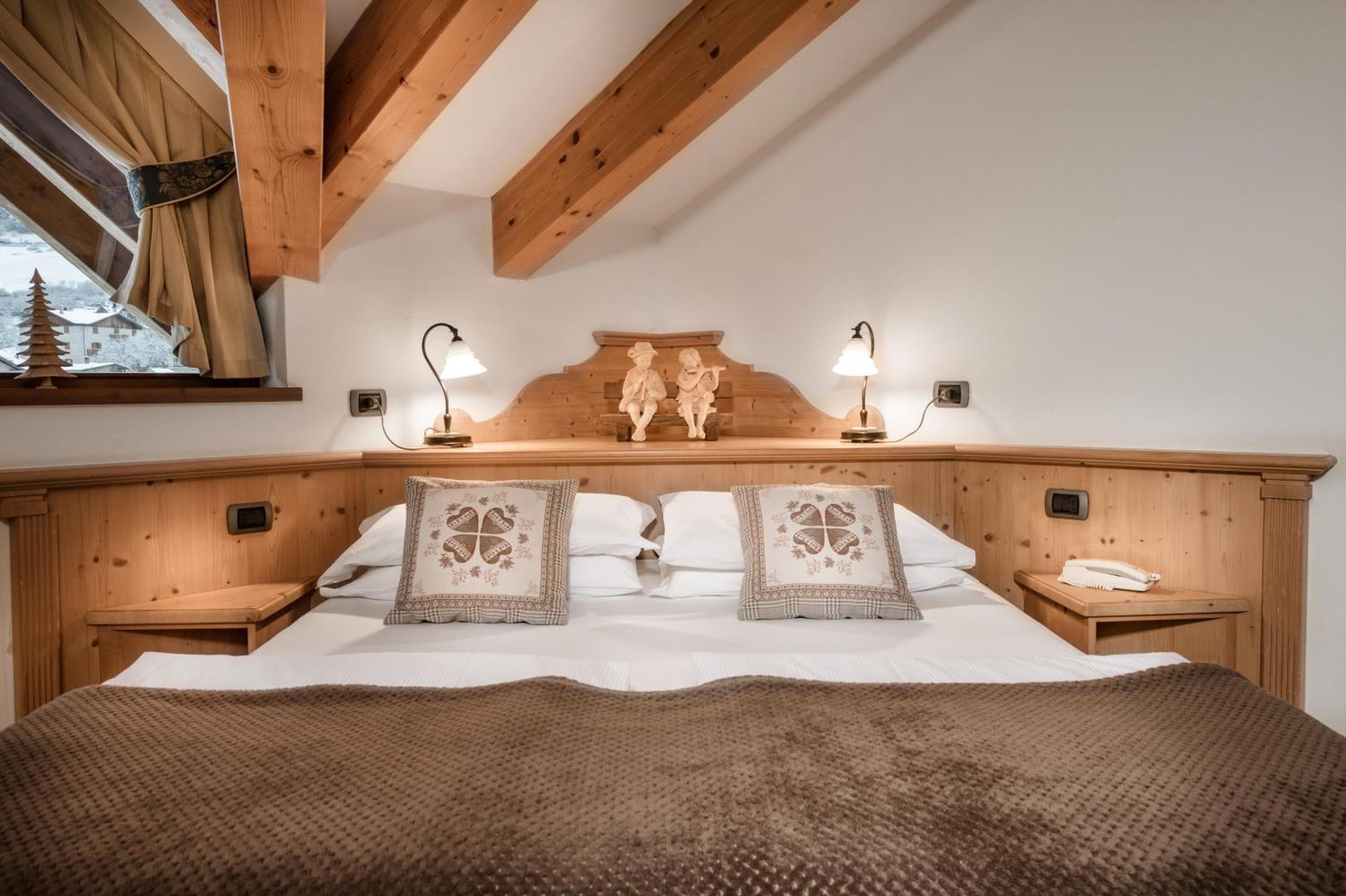 Family Hotel Serena Andalo Kültér fotó
