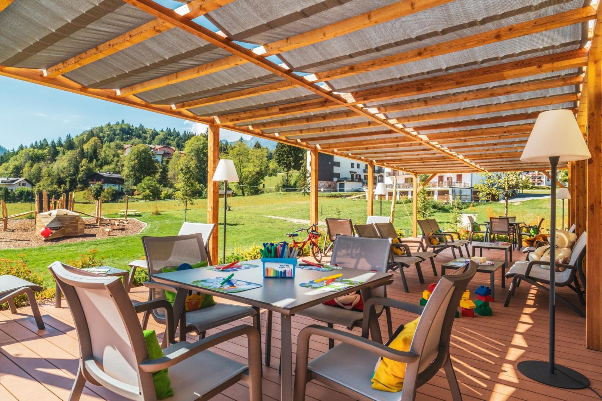 Family Hotel Serena Andalo Kültér fotó