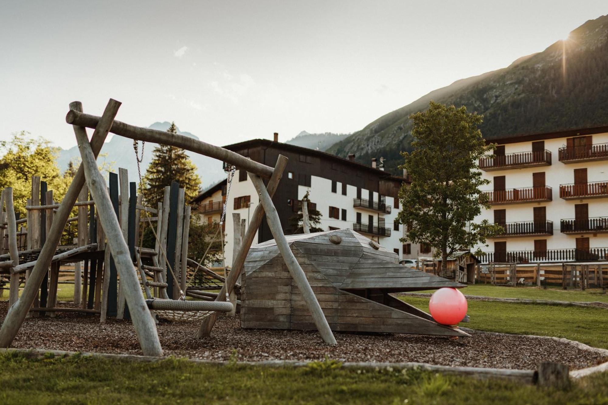 Family Hotel Serena Andalo Kültér fotó